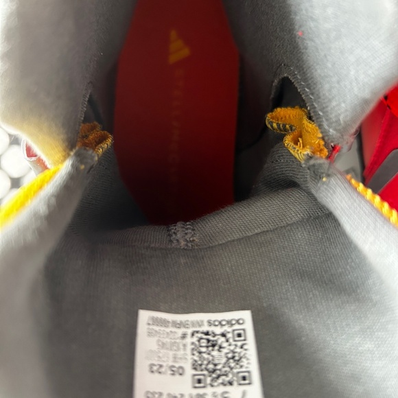 Adidas by Stella McCartney Terrex hiking boots - Picture 8 of 10